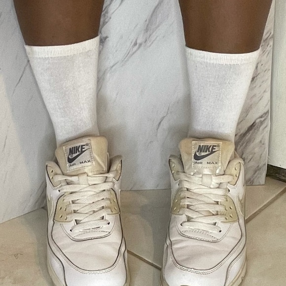 Nike Air Max 90 – White – Size 5.5Y / Women’s 7 – Classic Style - Picture 5 of 7